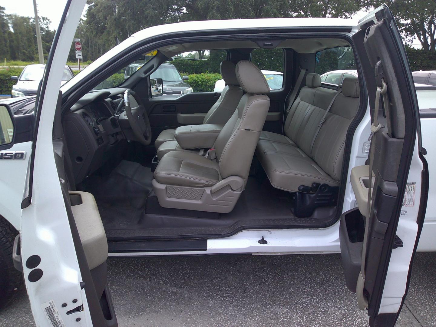 2009 WHITE FORD F-150 STX; XL; XLT; (1FTRX12W99K) , located at 390 Hansen Avenue, Orange Park, FL, 32065, (904) 276-7933, 30.130497, -81.787529 - Photo#5